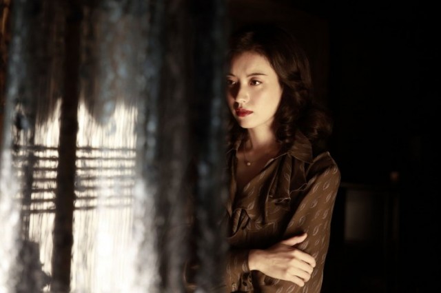 Love, Lies Fotoğrafı