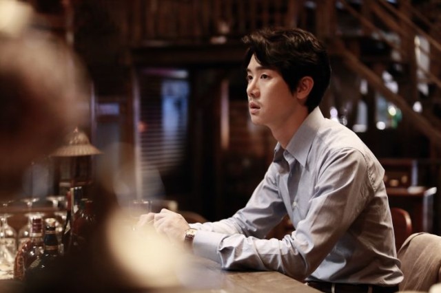 Love, Lies Fotoğrafı