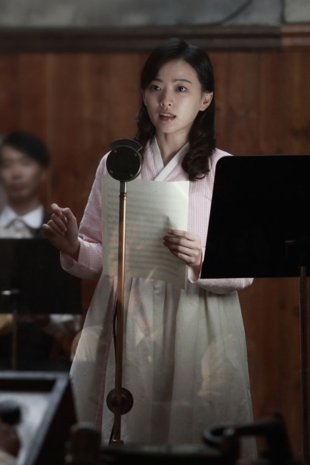 Love, Lies Fotoğrafı