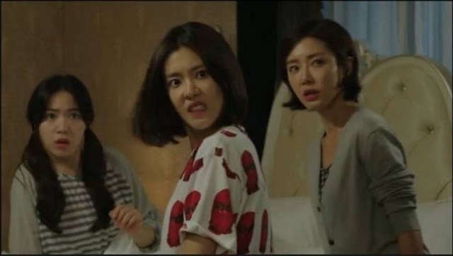 Ex-Girlfriend Club Fotoğrafı