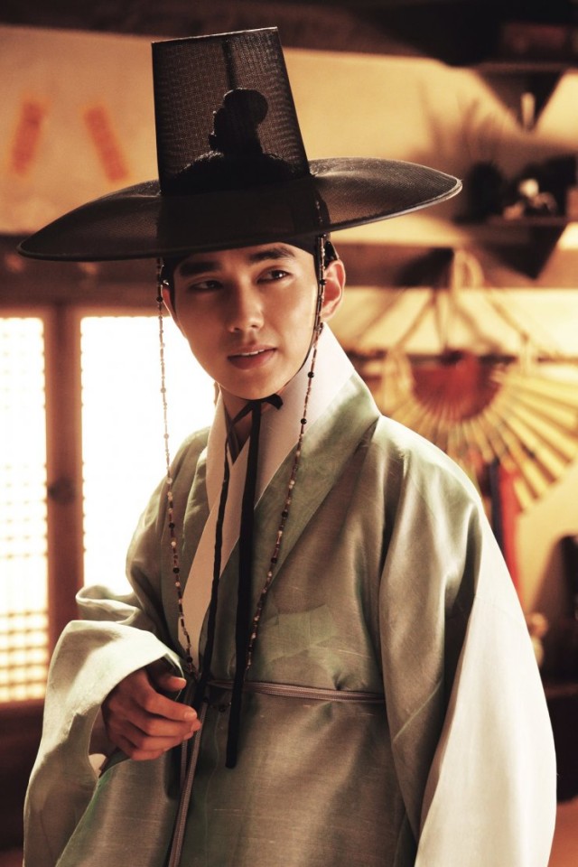 Nehir Satan Adam Fotoğrafı