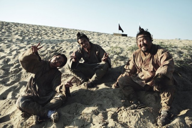 Nehir Satan Adam Fotoğrafı