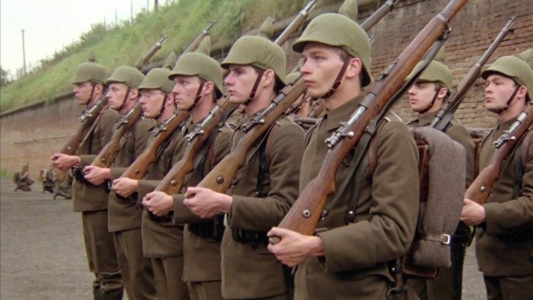 Batı Cephesinde Yeni Bir Şey Yok fotoğrafı