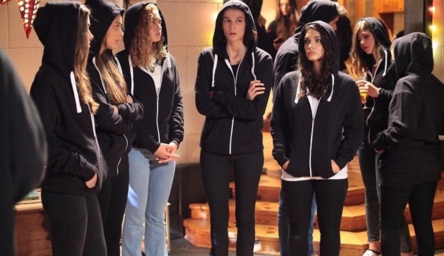 Tatlı Küçük Yalancılar Fotoğrafı