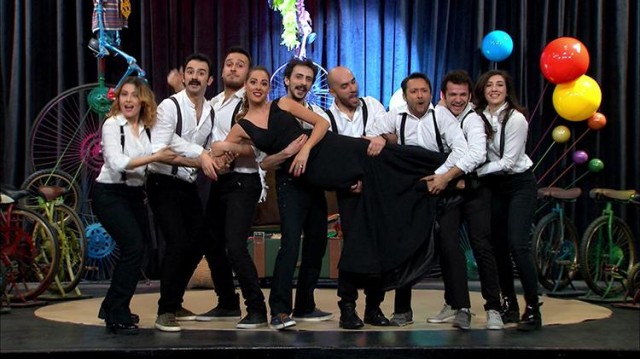 Buyur Burdan Bak fotoğrafı