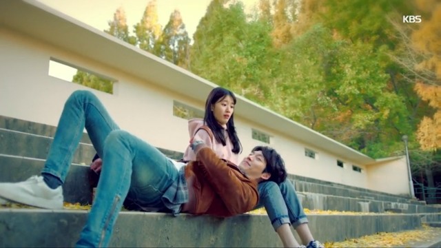 Uncontrollably Fond Fotoğrafı