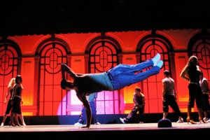 Benimle Dans Et Fotoğrafı