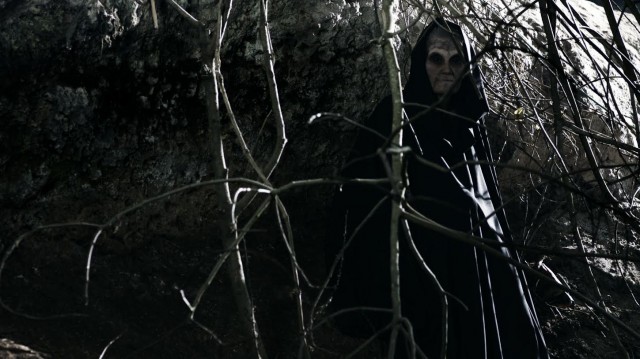 Üç Harfliler 3: Karabüyü Fotoğrafı