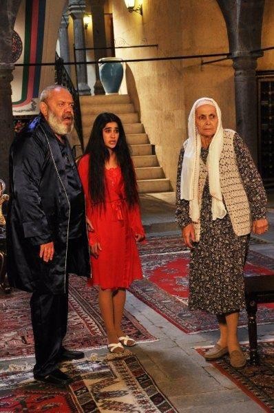 Hayat Devam Ediyor fotoğrafı