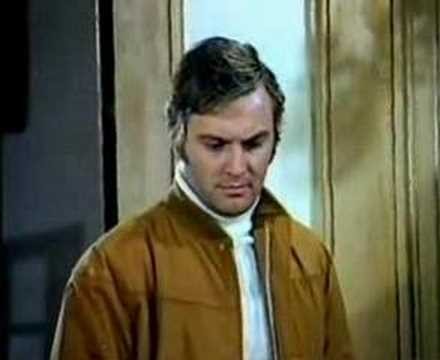 Bir Genç Kızın Romanı fotoğrafı