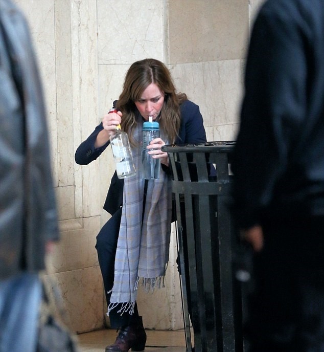 Trendeki Kız Fotoğrafı