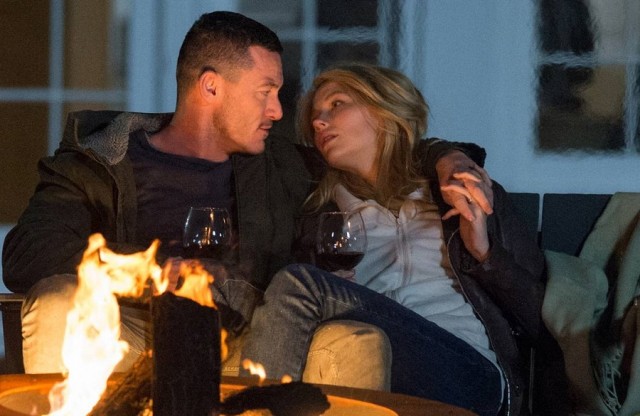 Trendeki Kız Fotoğrafı