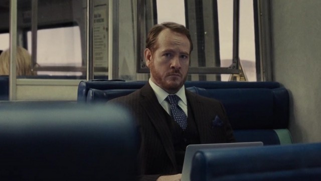 Trendeki Kız Fotoğrafı