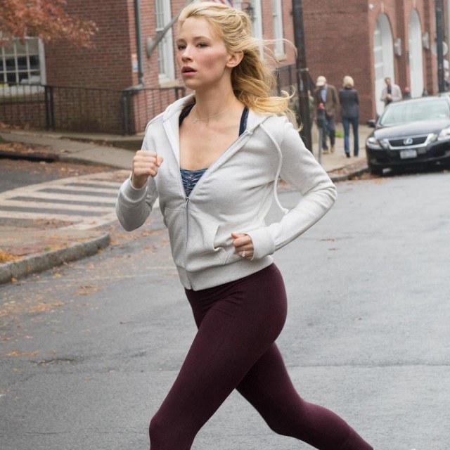 Trendeki Kız Fotoğrafı