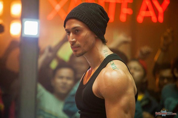 Baaghi: Asi ve Aşık Fotoğrafı