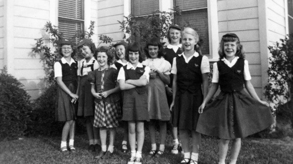 Janis: Hüzünlü Küçük Kız Fotoğrafı