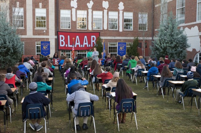Ortaokul: Hayatımın En Kötü Yılları Fotoğrafı