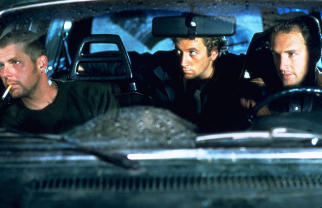 Bir Yabancıyla Asla fotoğrafı