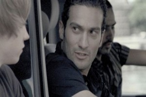 Acımasız fotoğrafı