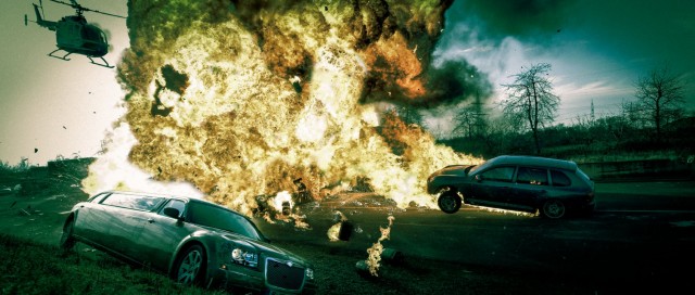 Out Of Control fotoğrafı