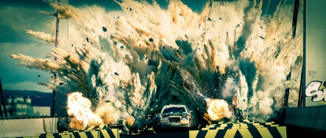 Out Of Control fotoğrafı