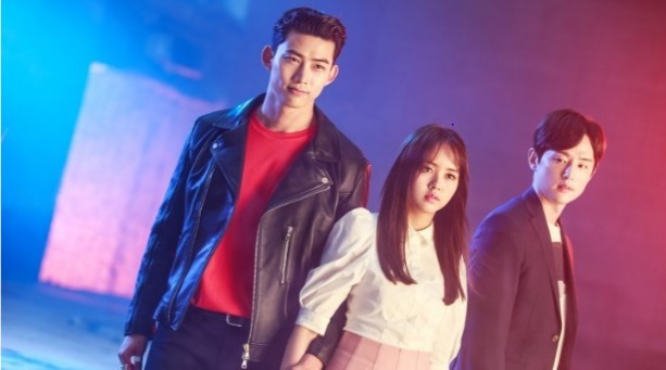 Let's Fight Ghost Fotoğrafı