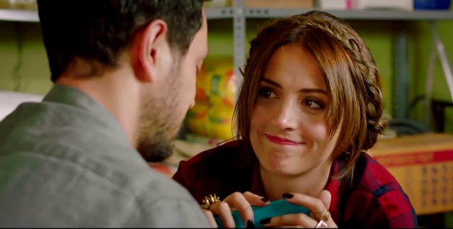 Dönerse Senindir Fotoğrafı