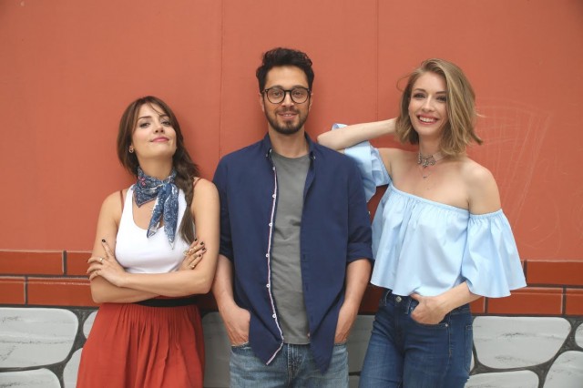 Dönerse Senindir Fotoğrafı