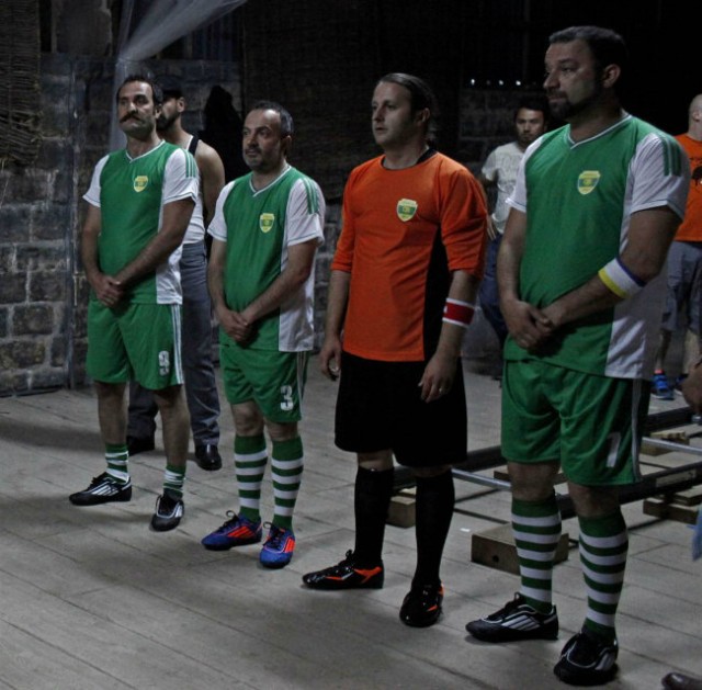 Çakallarla Dans 4 Fotoğrafı