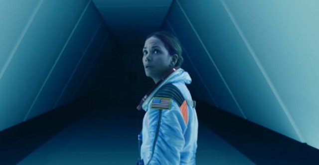 Moonfall Fotoğrafı