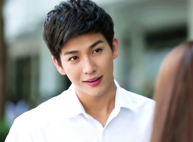 Ugly Duckling Series Fotoğrafı