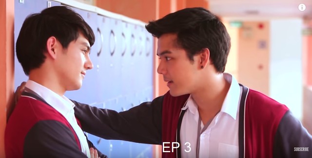 Ugly Duckling Series Fotoğrafı