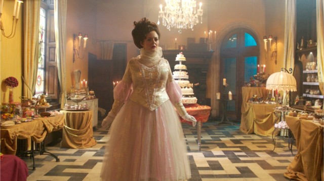 İsra ve Sihirli Kitap Fotoğrafı