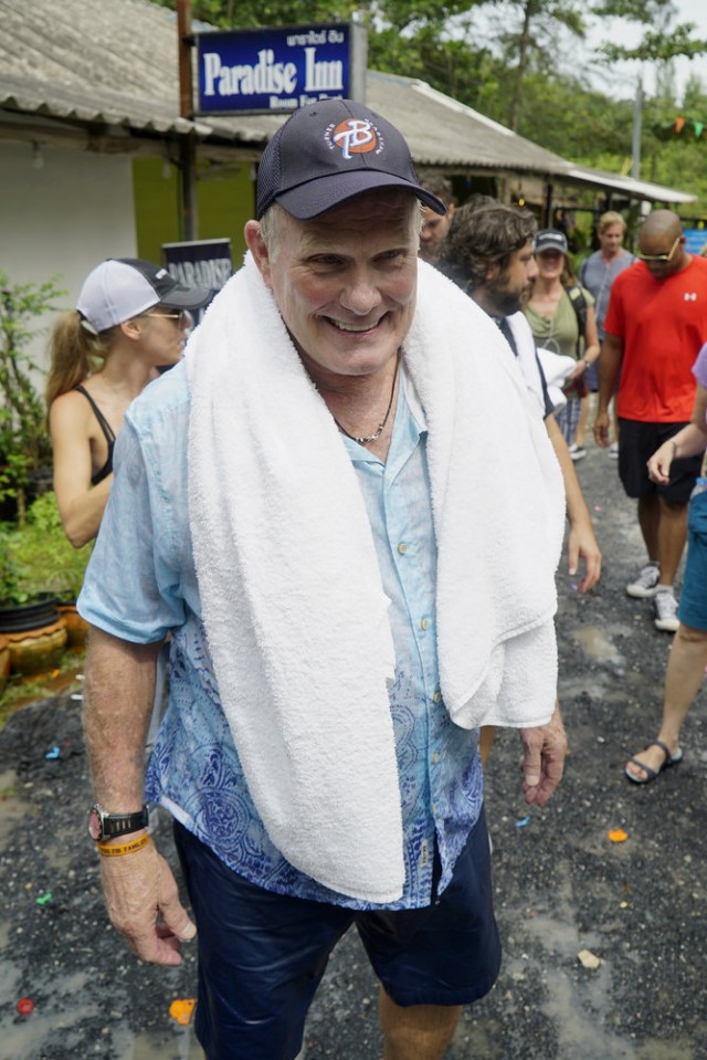 Better Late Than Never Fotoğrafı