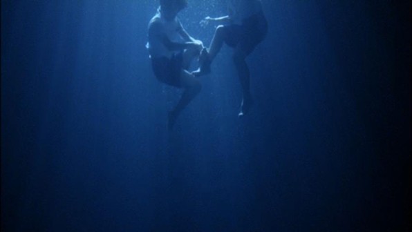 Fısıltılı Koridorlar 2 fotoğrafı