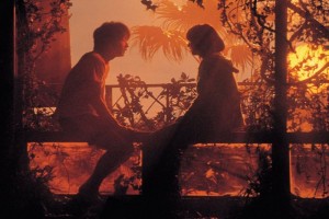 Dünyanın Orta Yerinde Aşk İçin Ağlıyorum Fotoğrafı