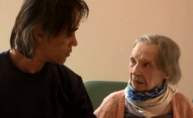 Doksanlarında Bir Genç Kız fotoğrafı