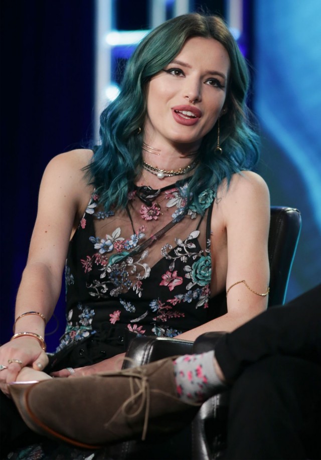 Famous in Love Fotoğrafı