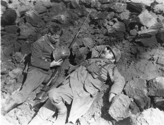 Batı Cephesinde Yeni Bir Şey Yok fotoğrafı