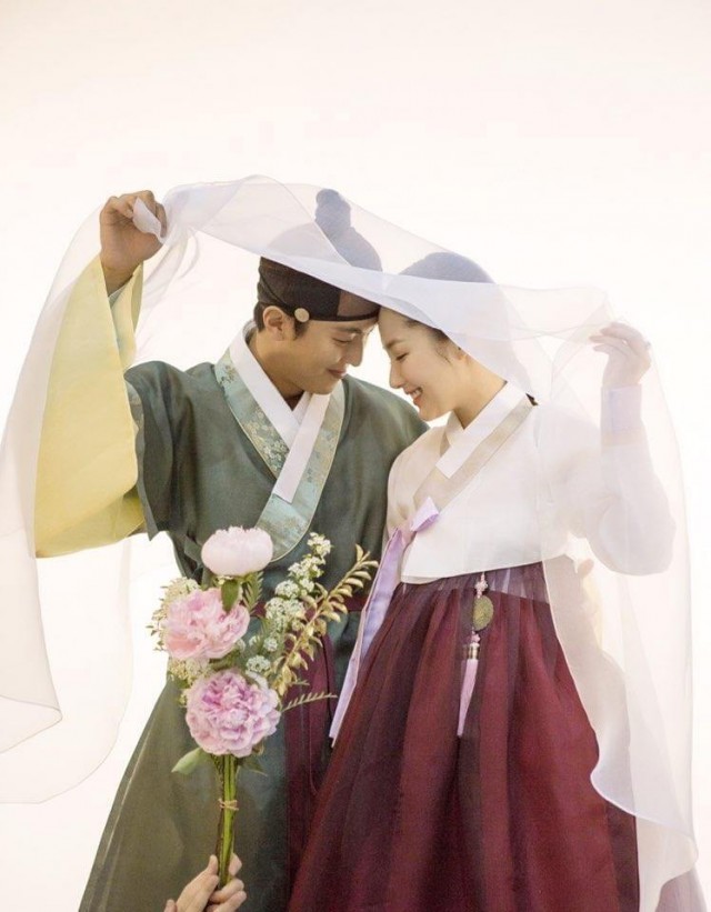 Queen For Seven Days Fotoğrafı