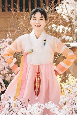 Teacher Oh Soon-Nam fotoğrafı