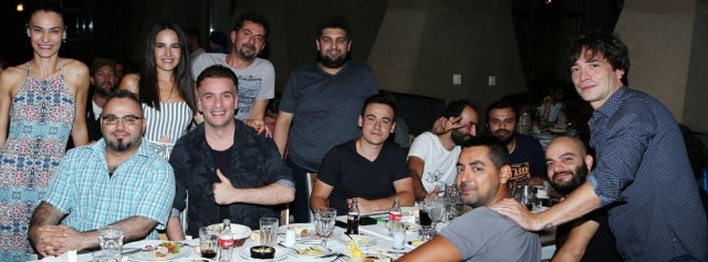 Ailecek Şaşkınız Fotoğrafı