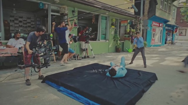 Ailecek Şaşkınız fotoğrafı