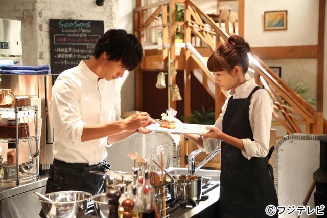 A Girl & Three Sweethearts Fotoğrafı