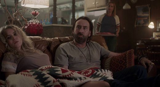 Between Worlds Fotoğrafı