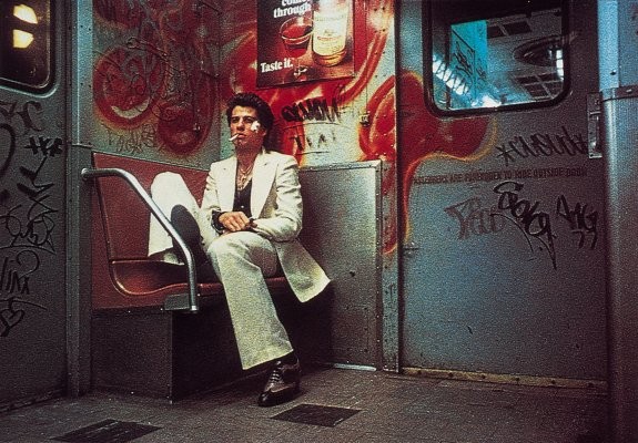 Cumartesi Gecesi Ateşi Fotoğrafı