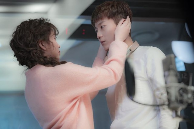 Radio Romance Fotoğrafı