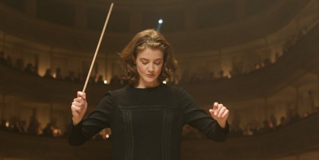 Bir Kadın Zaferi fotoğrafı