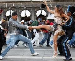 Kambakkht Ishq Fotoğrafı