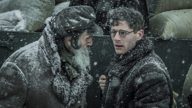 Mr. Jones Fotoğrafı